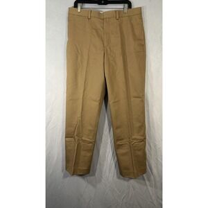 LL Bean Pants Classic Fit Men's Khaki Cotton  Pants Size True 34x31 Chino Pant